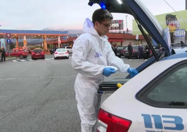 Uomini in fuga: da chi ha accoltellato una donna all'Autogrill a Filippo Turetta e Bujar Fandj, sono il simbolo di un vuoto morale