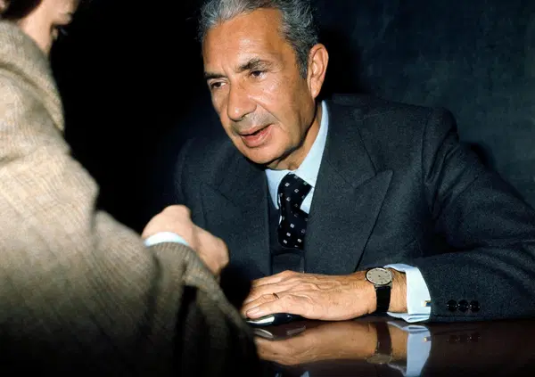 Aldo Moro, Cossiga sapeva della morte prima del ritrovamento? La Grassa: "Io c'ero e Signorile ha ragione". E punta il dito sugli americani, mentre le Br...  