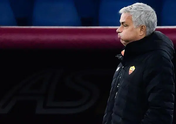 Il problema della Roma &egrave; la Roma, non Mourinho. E i Friedkin lo cacciano perch&eacute; non l'hanno ancora capita