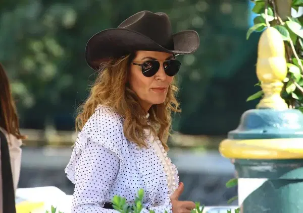 Recensioni di ristoranti fasulle? Cara ministra Santanch&egrave;, ascolti la nostra proposta: ecco il Decreto MOW, perch&eacute; eliminare l'anonimato non basta