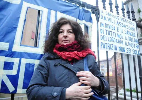 Perch&eacute; si torna a parlare della morte di Federico Aldrovandi? La mamma Patrizia Moretti da Fedez si chiede come mai i poliziotti che l'hanno ucciso sono tornati in servizio...