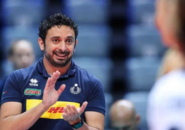 Il caso del #Mazzantiout: cos'&egrave; successo alla Nazionale di pallavolo femminile e chi &egrave; Julio Velasco? 