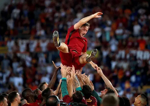 C'&egrave; solo un direttore possibile del Teatro di Roma: Francesco Totti. E non &egrave; uno scherzo