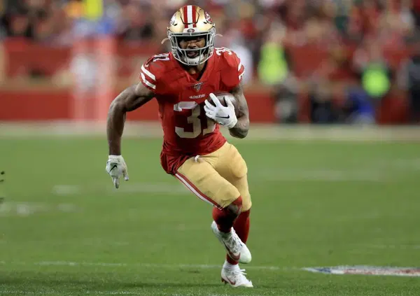 La storia d'amore che ha salvato la carriera di Raheem Mostert