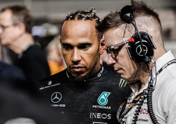 Ok, ma chi &egrave; Peter "Bono" Bonnington: il fedelissimo di Hamilton che Lewis vorrebbe in Ferrari? 