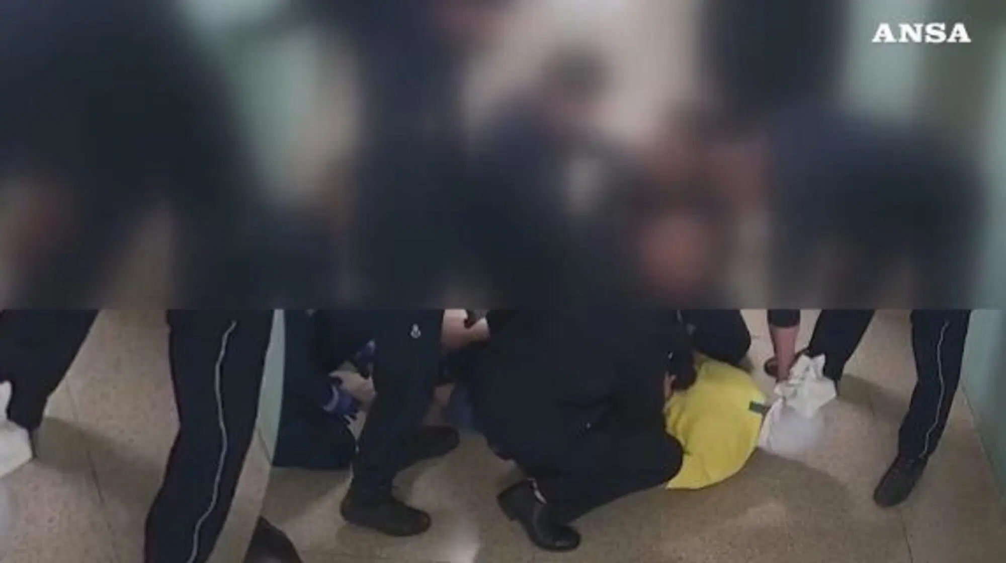 Pestaggio del detenuto a Reggio Emilia