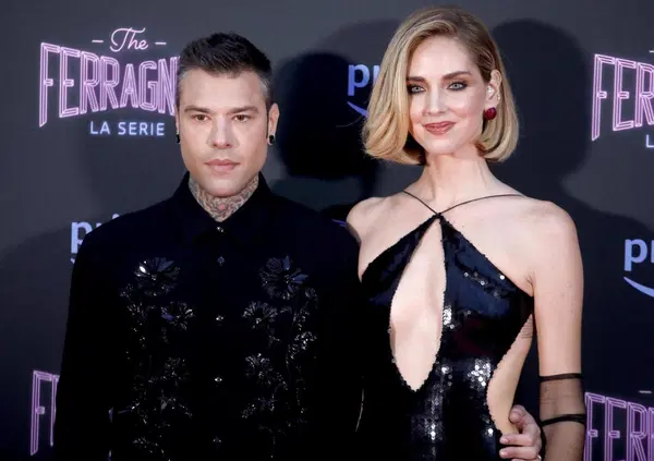 Ma l'avete visto il mega scazzo tra Travaglio e Fedez? E a Muschio Selvaggio ci finiscono in mezzo Selvaggia Lucarelli, Chiara Ferragni e...