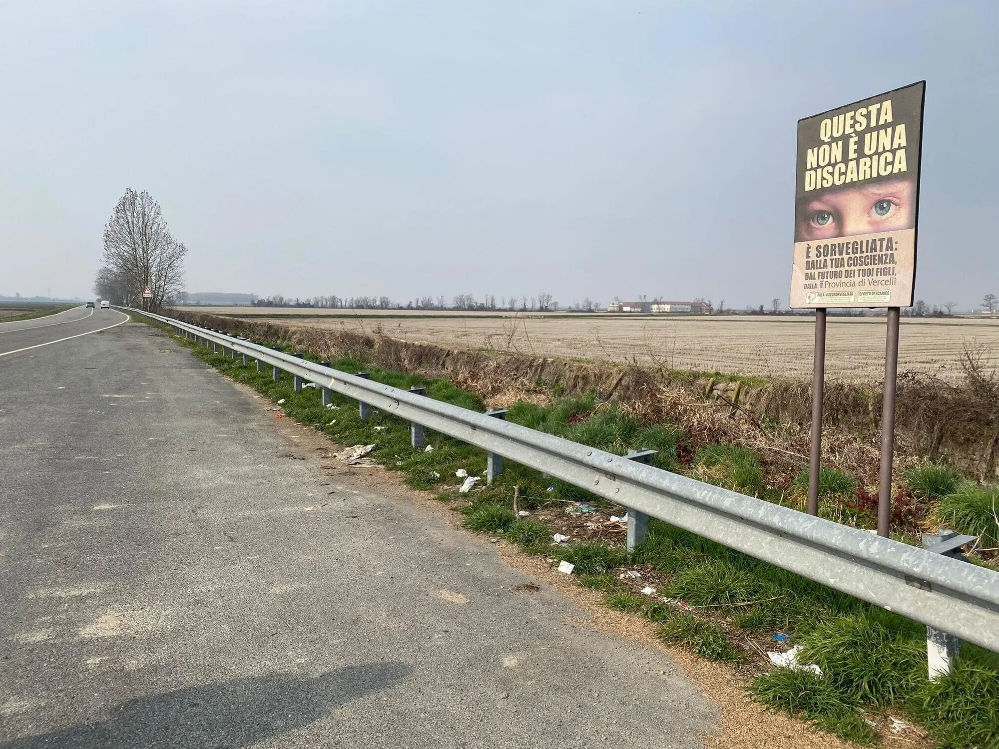 Il borgo spopolato di Larizzate (Vercelli)