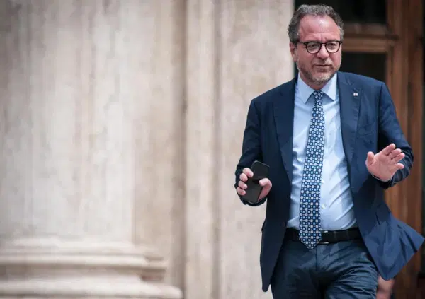 Il vicepresidente della Camera Giorgio Mul&eacute; sul caso dossieraggio: &ldquo;La libert&agrave; di stampa non c'entra niente. I mandanti, se ci sono, salteranno fuori&rdquo;