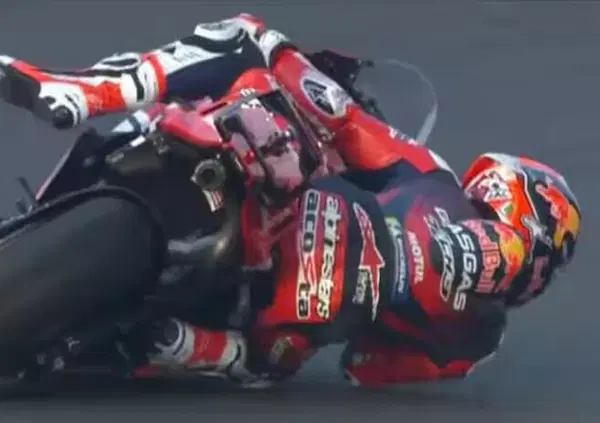 [VIDEO] Sembra Marc Marquez, ma &egrave; Pedro Acosta: ecco come s'&egrave; giocato il primo jolly della MotoGP 2024 