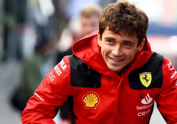 [VIDEO] Charles Leclerc, una Ferrari e... qualche problema con i parcheggi a Montecarlo: il video virale sui social del monegasco 