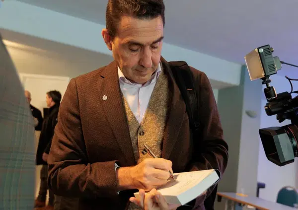 Chi vuole sabotare il generale Vannacci a Firenze? E perch&eacute;? Ecco tutti i retroscena della presentazione del libro &ldquo;Il coraggio vince&rdquo;