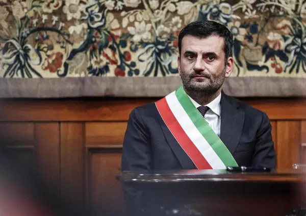 Ok, ma che caz*o succede a Bari tra rischio commissariamento, lo show di Decaro e l'inchiesta su Lorusso e Ferri?