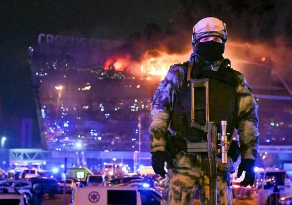 Ok, ma che caz*o &egrave; l&rsquo;Isis Khorasan, il gruppo che ha rivendicato l&rsquo;attentato al Crocus City Hall di Mosca (40 morti e 145 feriti)? E perch&eacute; &egrave; nemico dell'Iran e dei Taliban?