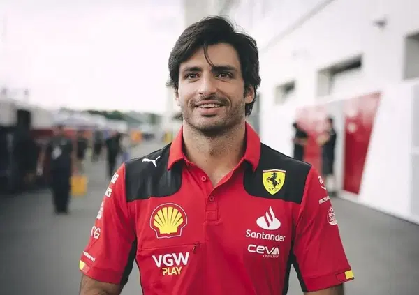L'anno della rivalsa di Carlos Sainz: cosa succeder&agrave; nella sua ultima stagione in Ferrari? 
