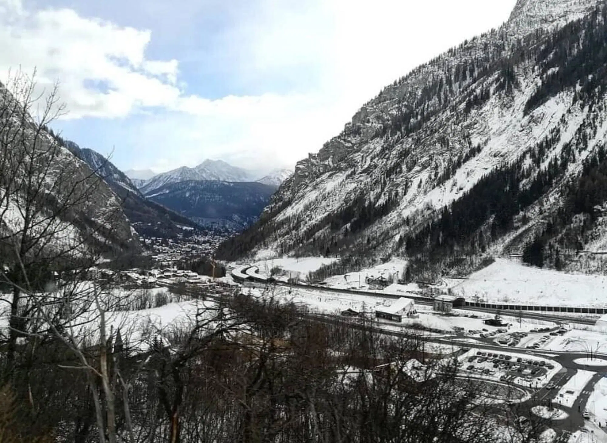 L'unica consolazione di quel rischiossimo viaggio: la vista sulle Alpi