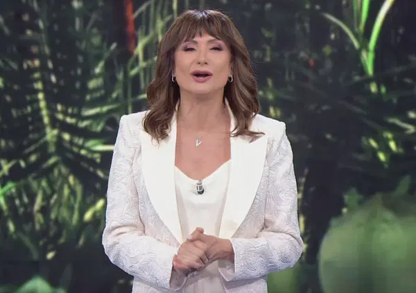 Isola dei Famosi, oramai l'unica cosa valida rimasta a questo reality &egrave; la sigla