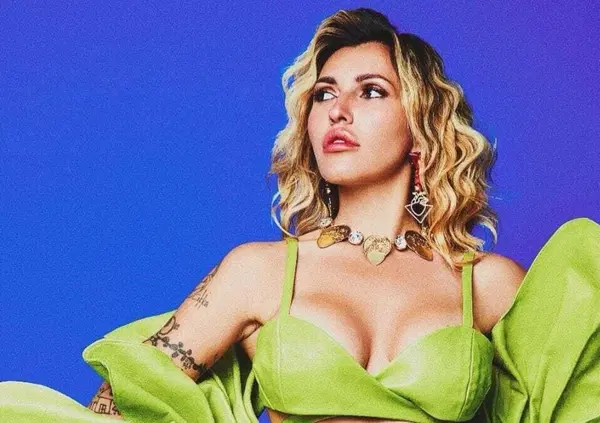 &Egrave; faida musicale a Bari contro Serena Brancale, dopo Miss Fritty, il dissing di Mama Marjas: &ldquo;Ti sei venduta come le orecchiette&rdquo;