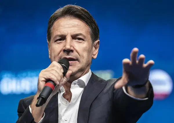 Ok le europee, ma cosa c'entra Giuseppe Conte con i videogiochi? Ecco le promesse ai gamer degli Esport