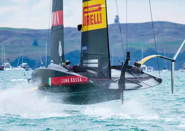 Ok, ma come funziona davvero l'America's Cup? Guida for dummies per l'evento sportivo del 2024