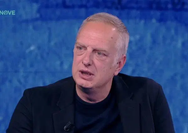 Ma come accidenti scrive Antonio Scurati? &Egrave; uno specialista di scene erotiche brutte. Tra &ldquo;peni riluttanti&rdquo;, &ldquo;corpi abrasi&rdquo;, &ldquo;carni che rovistano nel ventre&rdquo;. E c'&egrave; anche di peggio...