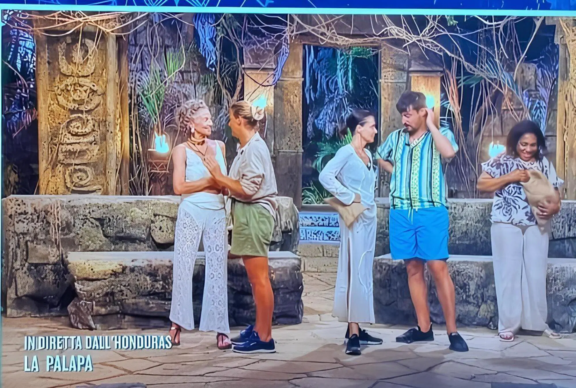 Alcuni tra i concorrenti dell'Isola dei Famosi