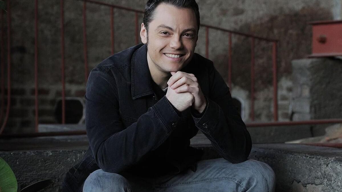 Dimmi che sei gay senza dirmi che sei gay: Tiziano Ferro lo disse già