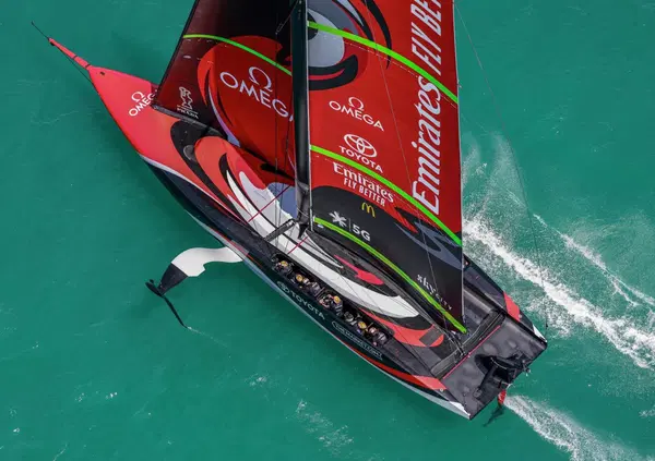 New Zealand pronta a tutto per l'America's Cup: chi &egrave; la squadra che salpa per difendere la (quarta) Coppa America