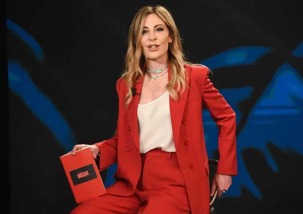 Fiorello e l'addio alla Rai, lo scazzo tra Mentana, Fagnani e il paparazzo Fiumara, Dagospia e Dagocafonal, Meloni e Giambruno... A tutto gossip con Alessi