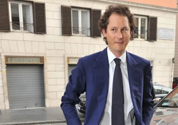 Dinastia Agnelli, &ldquo;John Elkann? Il suo controllo della Dicembre &egrave; blindato, anche se...&rdquo;: sull'erede dell'Avvocato e sulla (ex?) Fiat parla la giornalista Jennifer Clark
