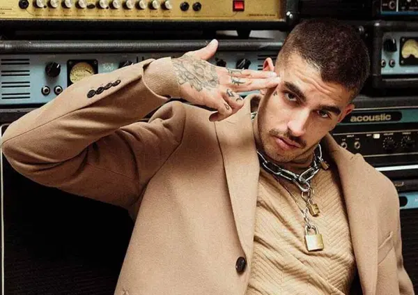 Cosa resta di Axos dopo Machete (e Salmo) e Universal? Ecco &ldquo;17.5&rdquo; l'album anti-virale per chi ha scelto la spiritualit&agrave; come Kanye West