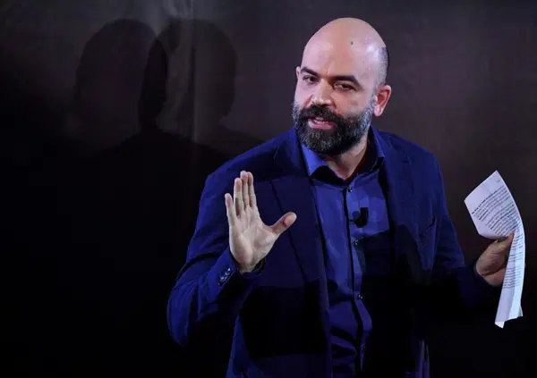 Roberto Saviano escluso dalla Buchmesse &egrave; censura? Ma se gli altri scrittori sono tutti di sinistra (da Erri De Luca ad Alessandro Barbero). Infatti l'unico di destra &egrave;...