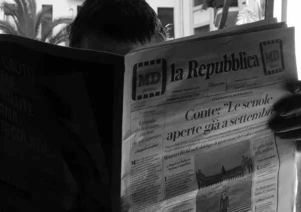 Cosa sta succedendo a la Repubblica? Dalla shitstorm su All eyes on Rafah (pro Palestina) alla protesta contro la Siae per i diritti d&rsquo;immagine. Un errore di comunicazione in stile Chiara Ferragni o...?