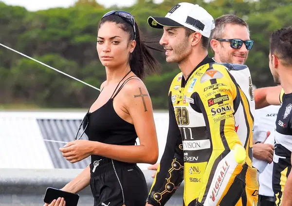 Elodie spiega che con Iannone &egrave; &ldquo;un sergente&rdquo; e sul matrimonio&hellip; Ma confessa: &ldquo;Vorrei congelare i miei ovuli&rdquo;. Mentre nell'intervista a Vanity Fair su Carlo Conti e il nuovo Sanremo&hellip;