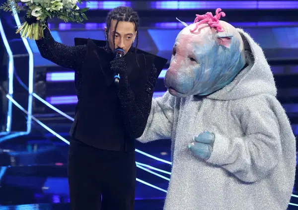 Ghali censurato al concerto di Radio Italia a Napoli? Ma non era mai stato annunciato. Ecco perch&eacute; forse non c'entra la Palestina...