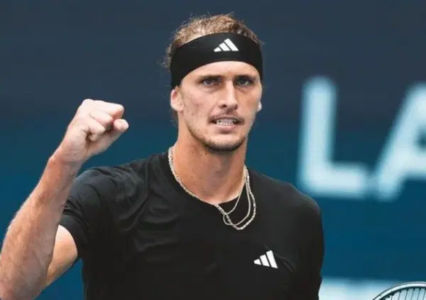 Perch&eacute; Zverev &egrave; accusato di aver imbrogliato al Roland Garros? E mentre affronta Alcaraz il processo per violenze all'ex fidanzata... [VIDEO]