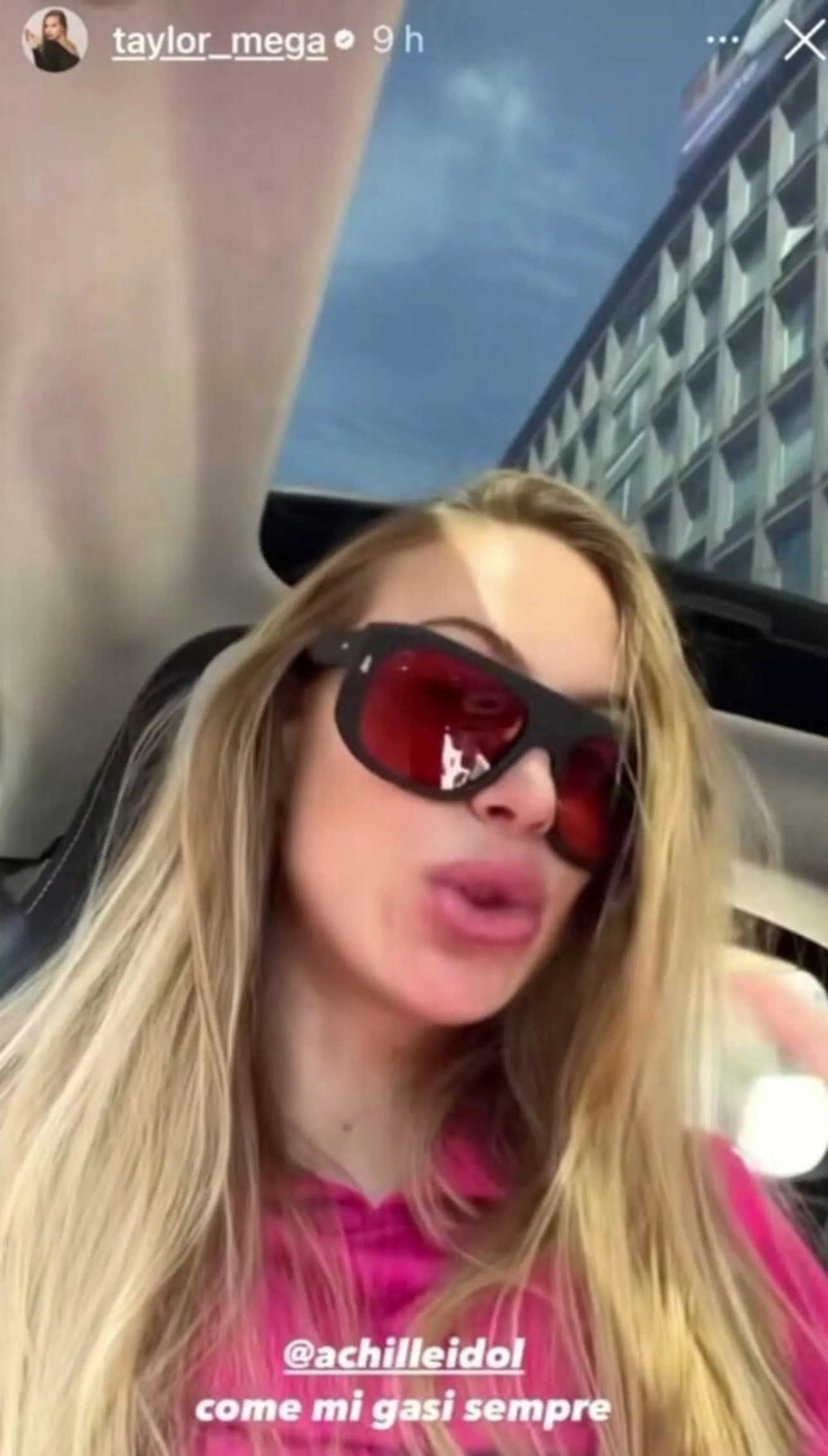 Un'altra story dove Taylor Mega cita Achille Lauro
