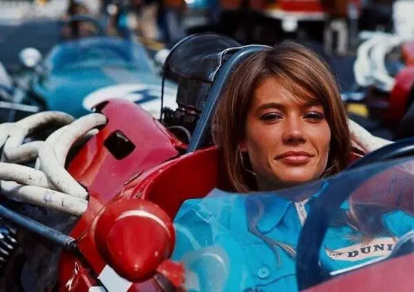 Fran&ccedil;oise Hardy, il mito di "Grand Prix" e la bellezza di una Formula 1 che non c'&egrave; pi&ugrave;