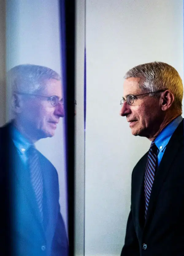 Anthony Fauci ha raccontato balle sulla pandemia? Tutto quello che non torna su Covid, Wuhan e mail cancellate. E quell&rsquo;audio: &ldquo;Rendere difficile la vita per costringere a vaccinarsi&hellip;&rdquo;