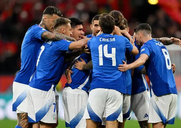 Ma quanta fr*ciaggine c'&egrave; nella Nazionale agli Europei? E perch&eacute; il partito dei gay indaga sulla vita privata dei calciatori dell'Italia di Spalletti? &Egrave; cos&igrave; (discriminando?) che si ottengono e difendono i diritti Lgbt e la libert&agrave;?