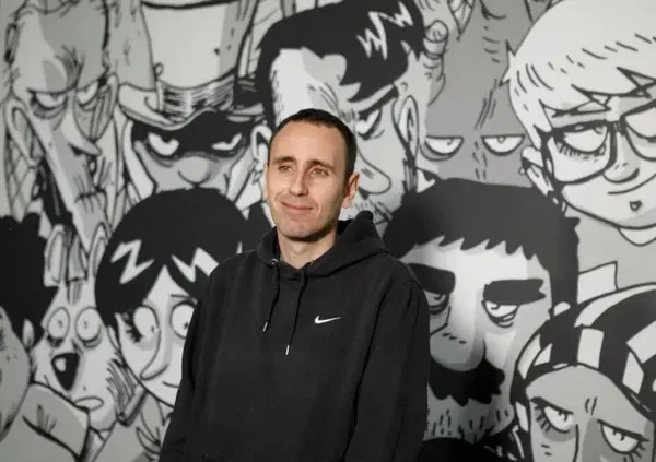 Zerocalcare racconta a Franchino Er Criminale dove mangiare la "migliore" carbonara all'estero. Il segreto? Un taccuino: &ldquo;Ce sta sempre un postaccio di mer*a che te la fa...&rdquo;