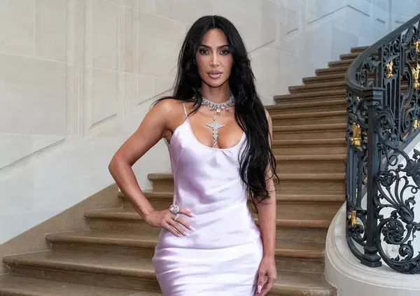 Ma quanto pu&ograve; durare ancora Kim Kardashian? Ecco cosa &egrave; disposta a fare per fare l'attrice dopo Kanye West