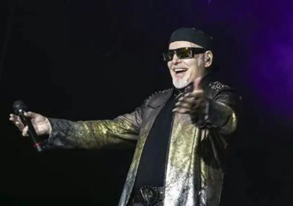 C'&egrave; chi dice no. Ieri e pure oggi. Recensione (d'amore e di rabbia) dell'ultimo concerto di Vasco 