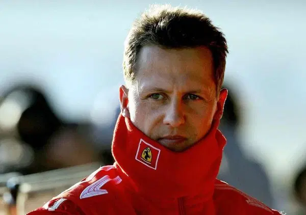 Schumacher senza pace: la moglie Corinne al centro di un ricatto milionario su come sta Michael. E non &egrave; la prima volta che sull'ex Ferrari...