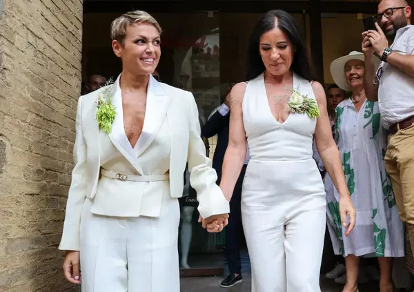 Ma quindi &egrave; finito l'amore tra Francesca Pascale e Paola Turci? Dallo status su Instagram sembra proprio di s&igrave;... [FOTO]