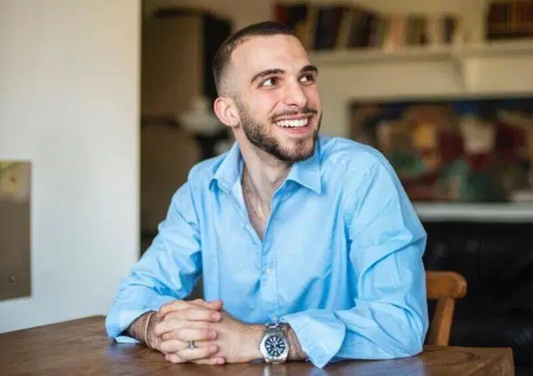 Fufflix lancia il reportage esclusivo &ldquo;Be Leverage&rdquo; sul presunto fuffa guru Giorgio Trabaldo e i fratelli Islam: tra promesse di libert&agrave; finanziaria, trading e lifestyle scopriamo di cosa si tratta