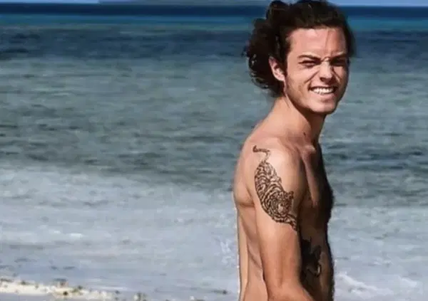 Sono stata in una villa di Oggiono a provare l'ayahuasca come Alex Marangon. Non sono morta, ma &egrave; stata un&rsquo;esperienza di mer*a tra gente che vomi*a e... Cronaca di una notte di delirio&hellip; 