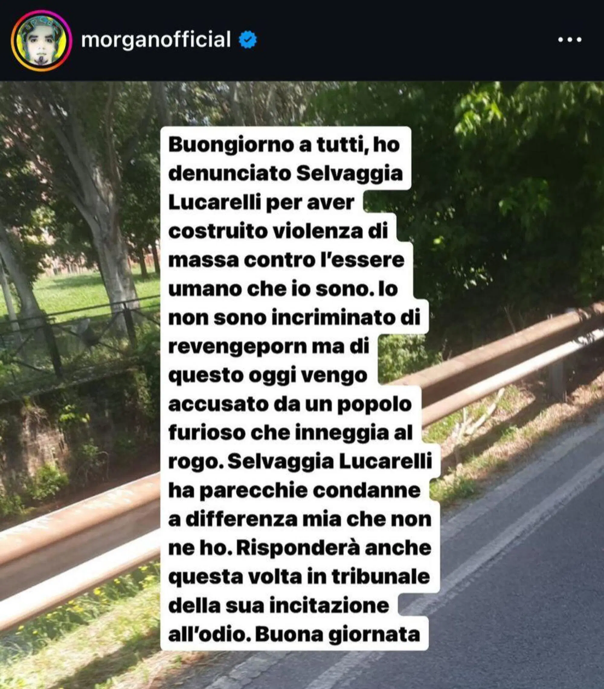 Il post di Morgan contro Selvaggia Lucarelli