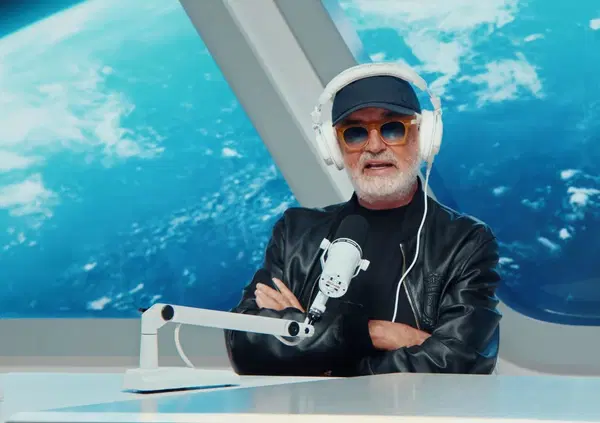 Briatore e i trapper: &ldquo;Ok le Lamborghini, le Ferrari e le fig*e, ma...&rdquo;. E sui napoletani che urlano e la pizza, i dj e i giovani come Nathan Falco...