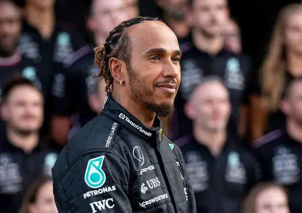 Lewis Hamilton sul coming out di Ralf Schumacher: "La strada da fare &egrave; ancora molta ma questo &egrave; un grande passo"